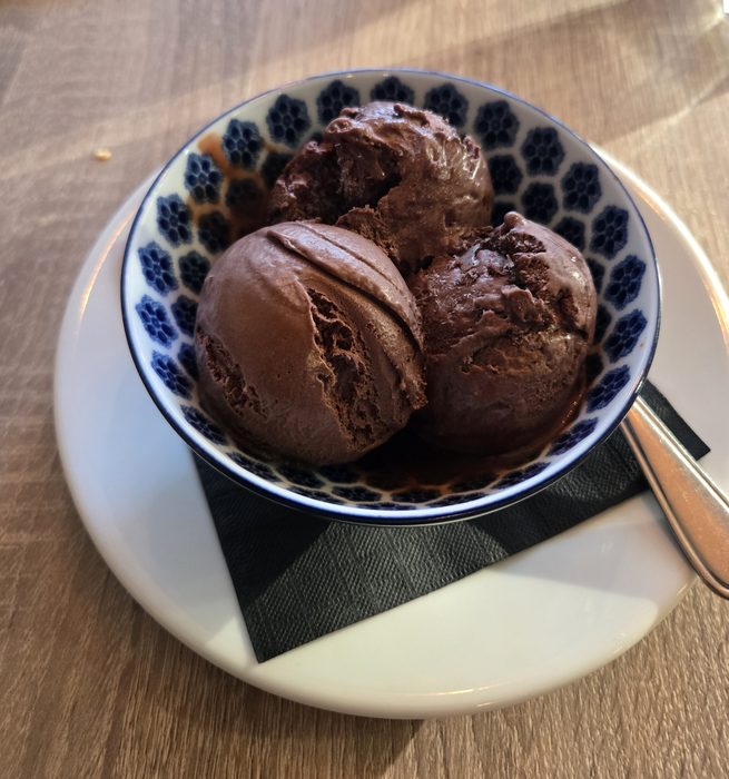 Chocolate gelato
